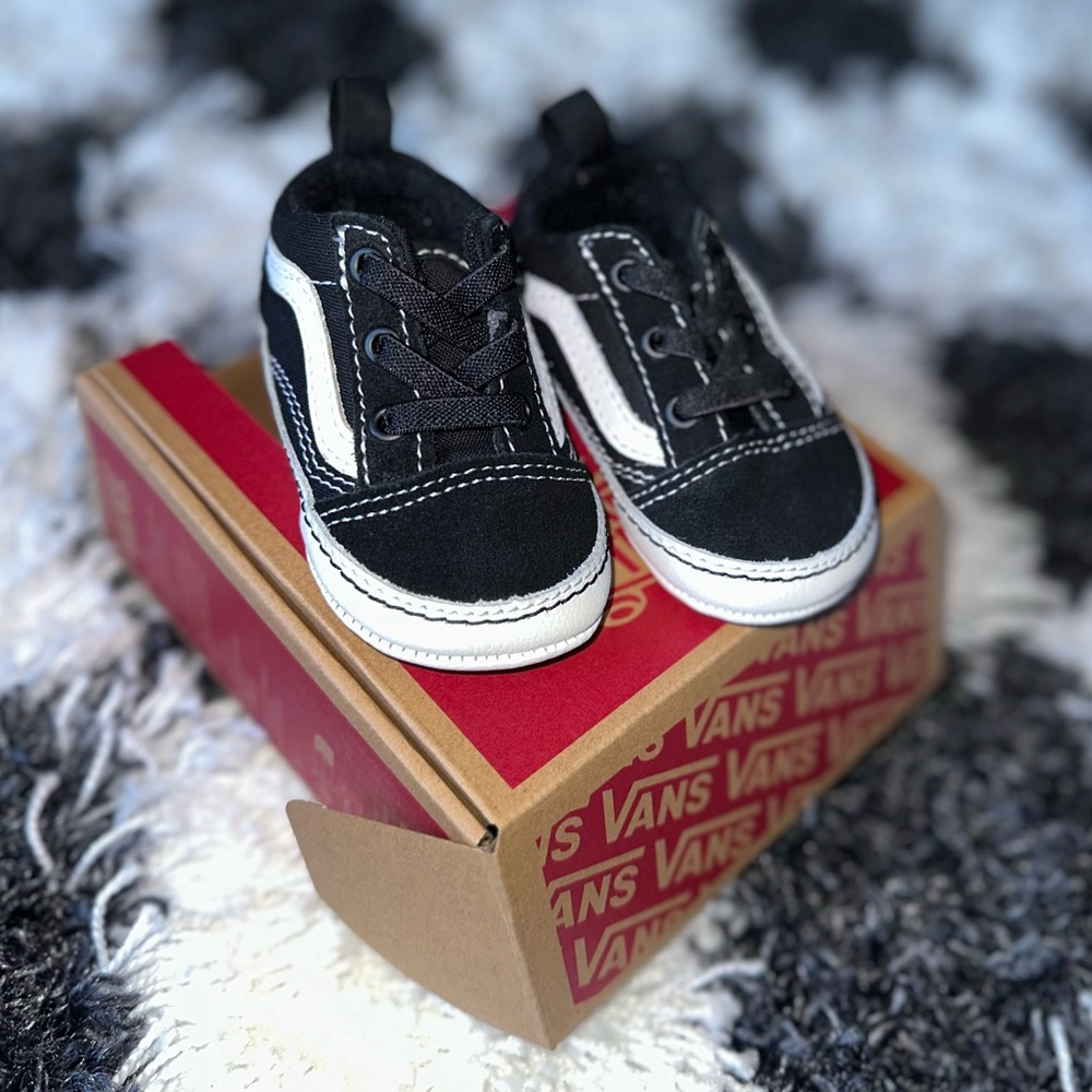 VANS infant crib shoes size 3